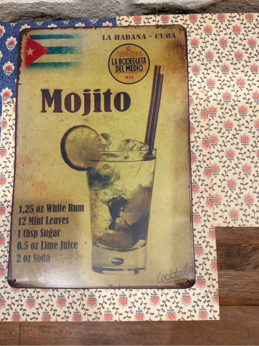 Mojito Wall Sign - Vintage Yellow-Green Bar Decor